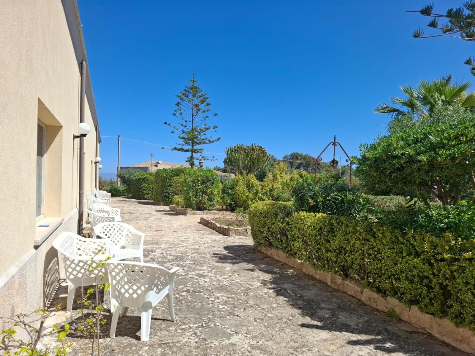 Residence Casale Verderame Trapani Exterior foto